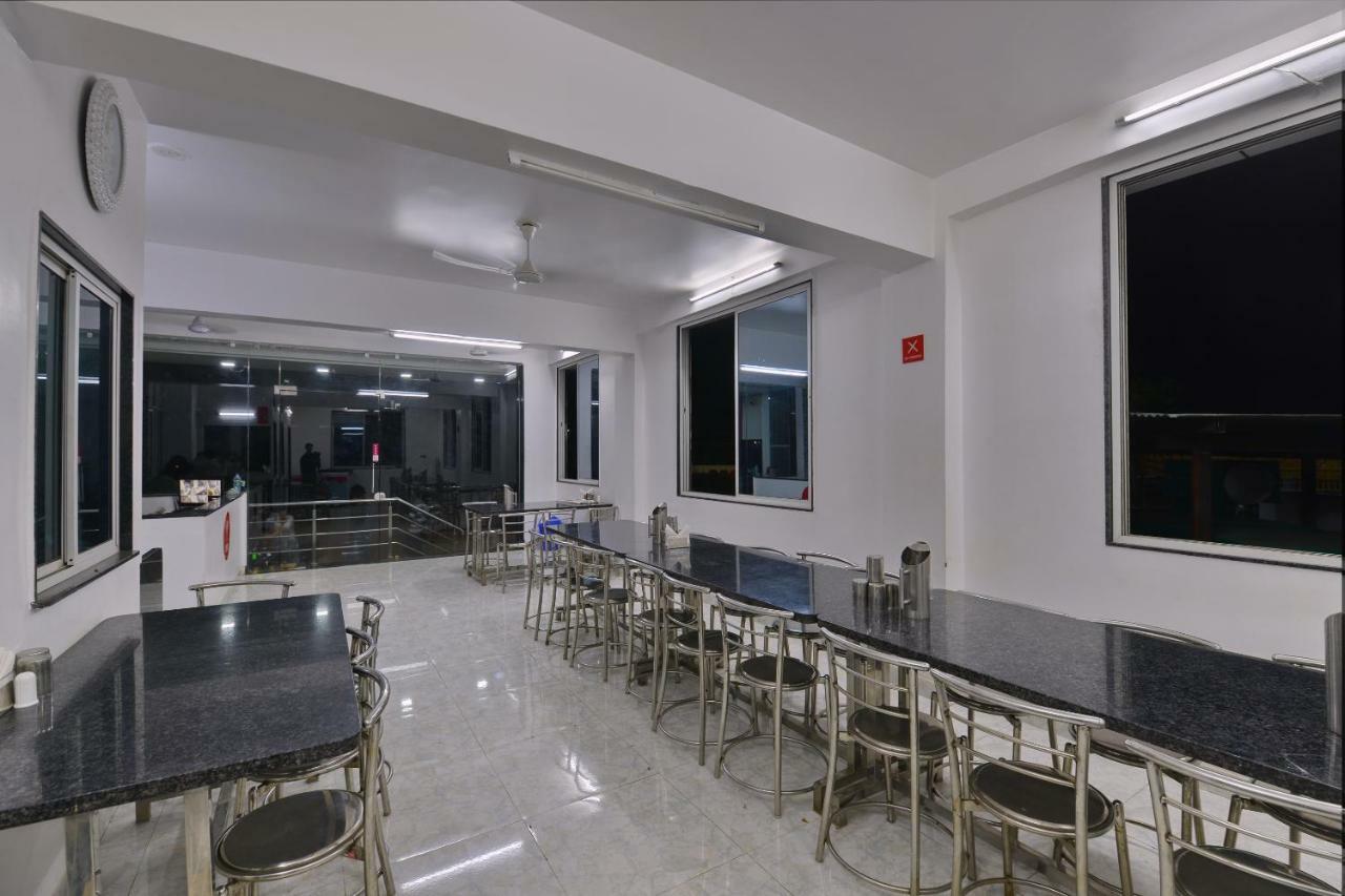 Oyo 11421 Regal Residency Hotel Amritsar Exterior foto